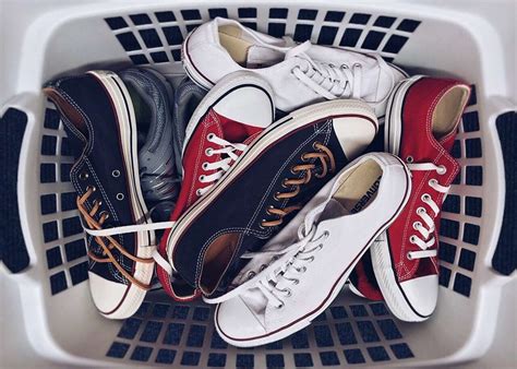 Best way to wash your sneakers in the washing machine - DNB Stories Africa