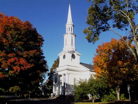 Autumn leaves and Puritan church on Lexington Green Mass. | Flickr