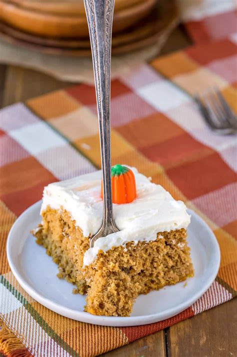 Pumpkin Spice Cake - i heart eating