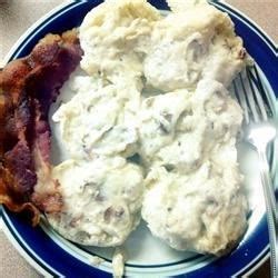 Bacon Gravy for Biscuits Recipe - Allrecipes.com