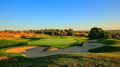 Algarve voted Best Golf Destination in Europe • Invest in Portugal