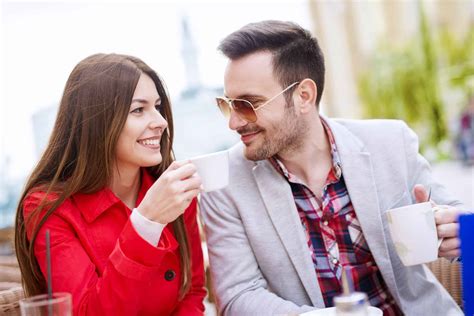 20 Flirty Ways To Flirt With A Girl You Just Met - LoveDevani.com