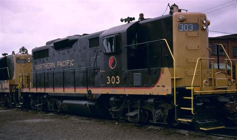 EMD GP9 | Railroad photography, Rail fans, Train pictures