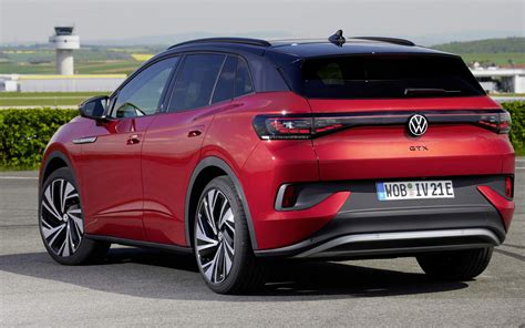 Volkswagen ID.4 GTX: SUV elétrico esportivo agrada em testes na Europa