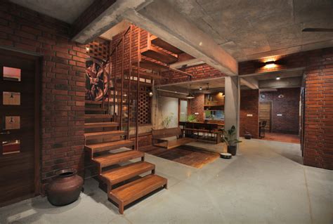 The Brick House / Srijit Srinivas Architects | ArchDaily