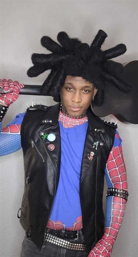 This Hobie Brown Spider-Punk Cosplay is Here to Disrupt the ...