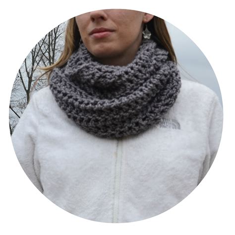 Crochet in Color: Accidental Cowl