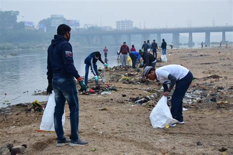 River Clean-up : An urgent need – Swachhata Pukare