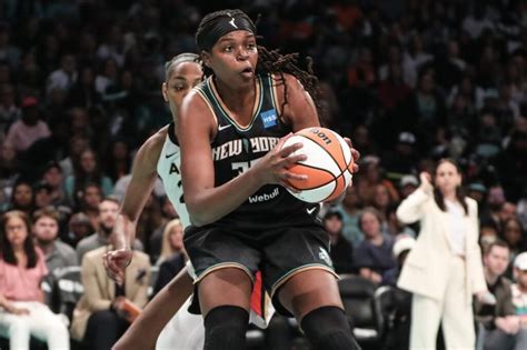 Former MVP Jonquel Jones re-signs with Liberty - Field Level Media ...