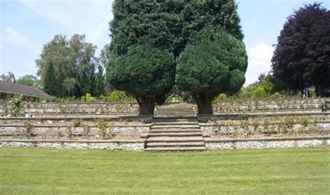 Oxford Crematorium | Dignity Crematoria Ltd