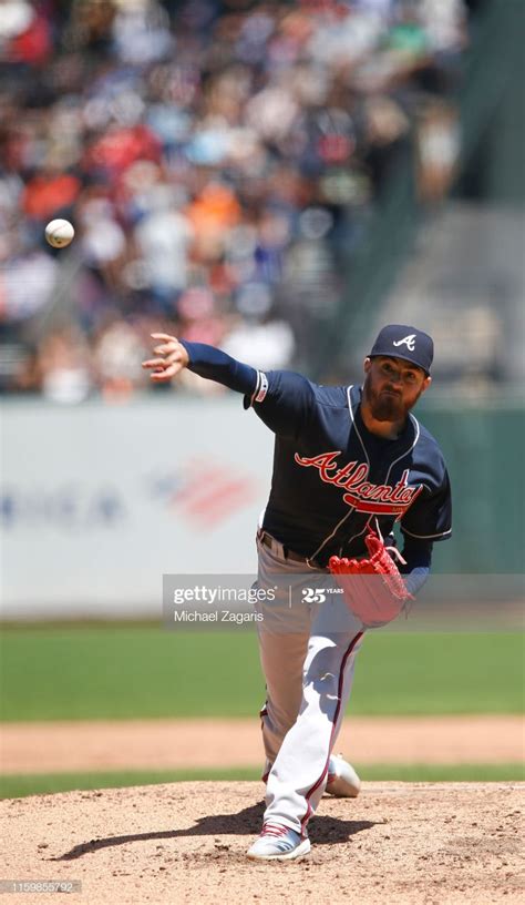 Kevin Gausman Pitching for the Atlanta Braves