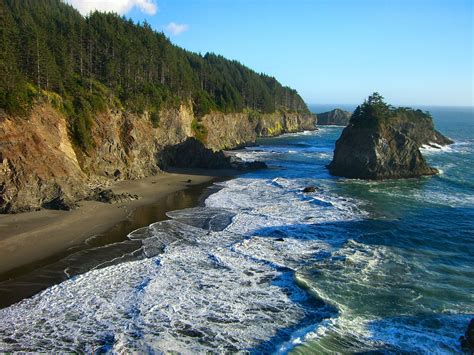 Oregon Coast Explorer, Redwoods National Forest, The Rogue River, Tour