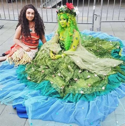 Moana and Te Fiti cosplay | Disney cosplay, Cosplay costumes, Moana cosplay