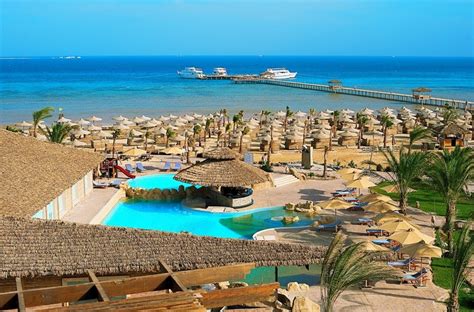 Amwaj Blue Beach Resort, Soma Bay | Purple Travel