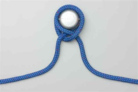 Clove Hitch – Loops | How to tie a Clove Hitch – Loops using Step-by ...