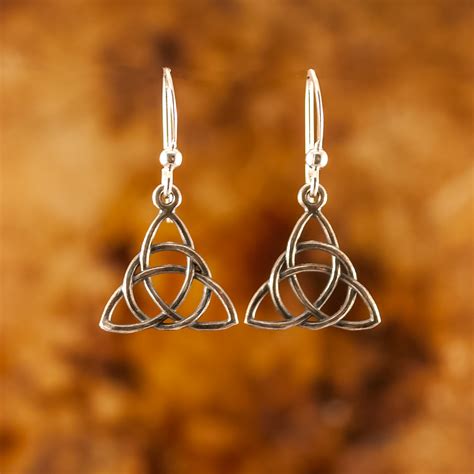 Unity Celtic Knot Earrings - Rooks & Roses