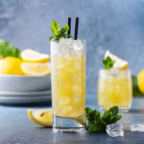 Vodka Lemonade Recipe and Instructions - MyBartender