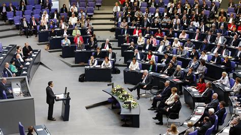 Rede im Bundestag: Danke, Navid Kermani! | ZEIT ONLINE