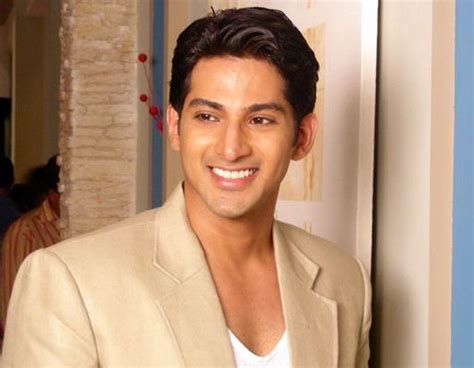 Vivan Bhatena Height, Weight, Age, Wife, Affairs & More » StarsUnfolded