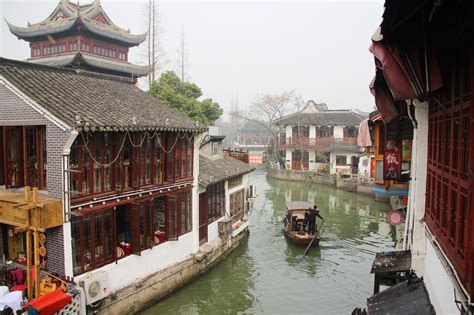 Zhujiajiao: An Ancient Chinese Water Town | Where Her Heart Wanders