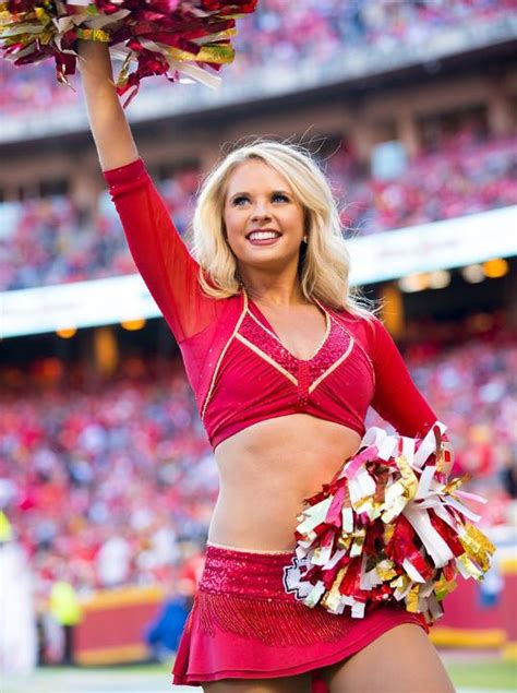 Kansas City Chiefs Cheerleaders Photos from Week 6 – Ultimate Cheerleaders