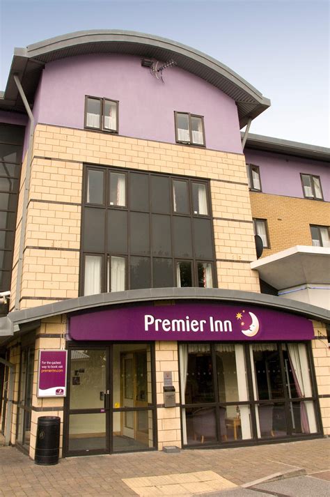 Premier Inn Leeds City Centre (Wellington Street) Hotel - Hotels in ...