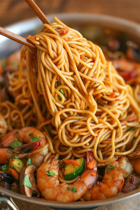 Asian Garlic Noodles - Damn Delicious