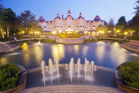 Best Hotels near Disneyland Paris with Free Shuttle Bus | World In Paris