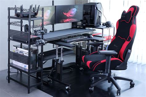 14 Amazing Gaming Desk Layouts for A Budget of $1000 | Bauhütte®