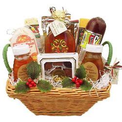 Wisconsin Gourmet Assortment Holiday Gift Basket - FindGift.com