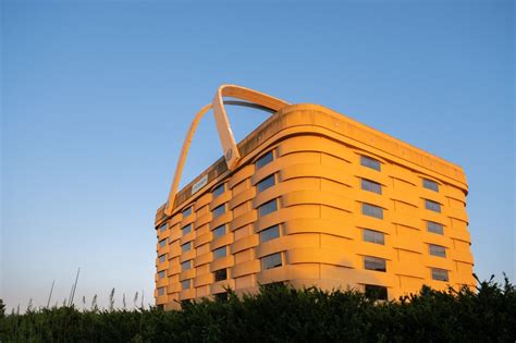 This Weekend You Can Tour The Iconic Longaberger Basket Building