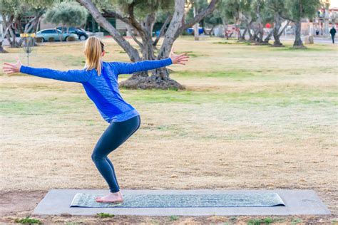 YOGA FLOW + MEDITATION: Fear and Freedom — Coreen Murphy