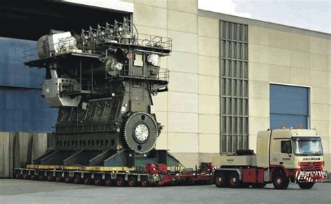 World's largest engine makes 109,000 horsepower - the Titanics were 'only' 15,000hp - The ...