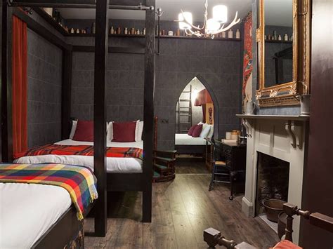 Harry Potter Fans Can Now Stay In Hogwarts-Themed Hotel Rooms | Bored Panda