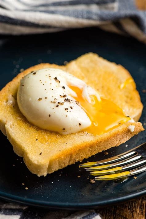 Sous Vide Poached Eggs - NeighborFood