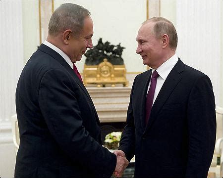 Iran's presence in Syrian blocks peace deal, Netanyahu tells Putin