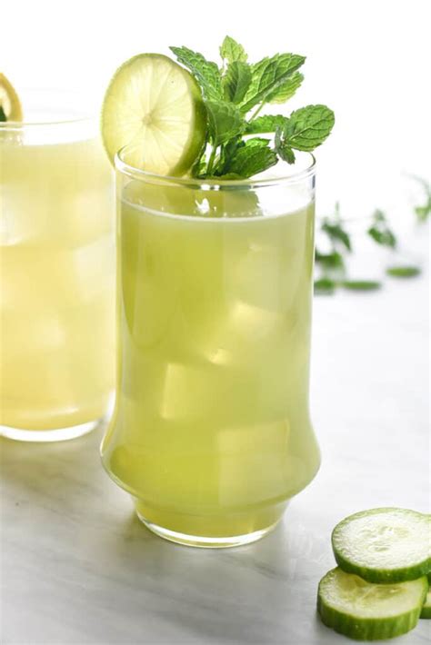 Cucumber Juice + Benefits (Why Drink It?)