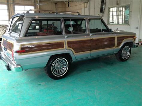 1991 Jeep grand wagoneer colors