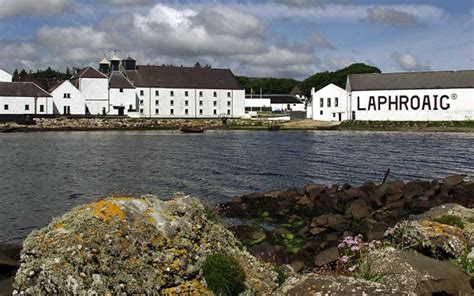 Laphroaig Distillery - Luxury On Islay