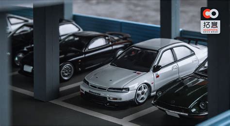 MINICARS: Peep this incredible 1:64 scale Japanese parking garage | Japanese Nostalgic Car