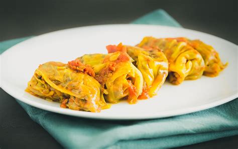 Stuffed Cabbage Rolls in Tomato Sauce [Vegan, Gluten-Free] - One Green ...