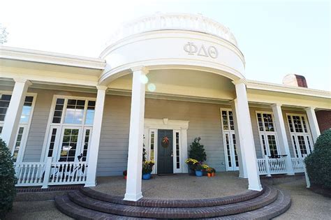 Ole Miss' Phi Delta Theta house gets a makeover - Oxford Magazine