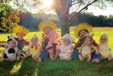 See the Sweet Home Sextuplets Babies' Adorable Halloween Costumes