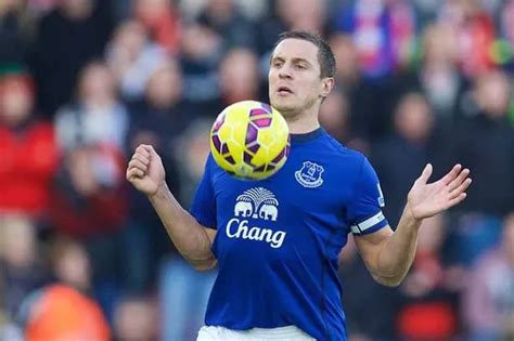 Phil Jagielka apologises on behalf of Everton FC team after 3-0 defeat at Southampton - North ...