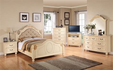 G8090A 6Pc Bedroom Set in Beige by Glory Furniture