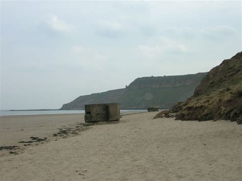 Cayton Bay Beach © JThomas :: Geograph Britain and Ireland