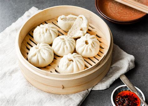 Chicken and Leek Steamed Buns — Eat Cho Food