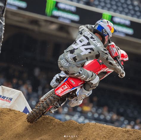 KEN ROCZEN OUT AT SAN DIEGO - INJURY! - MXBars.net