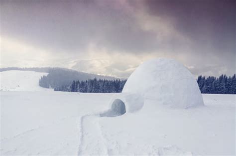 Inuit Igloos