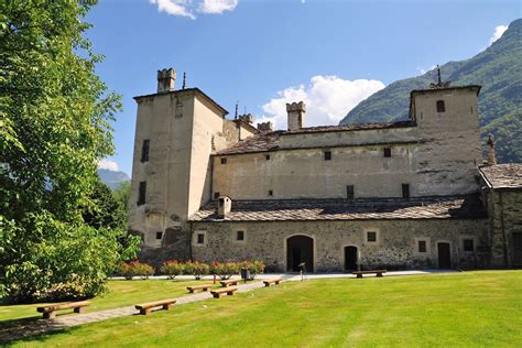 Aosta Castello di Issogne | Aosta valley, Aosta, Italy